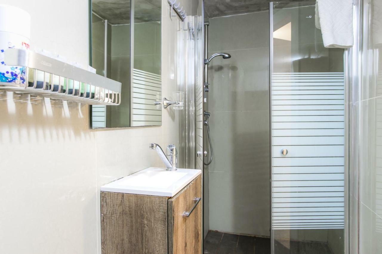 Rich Classic Suites 엘라트 외부 사진